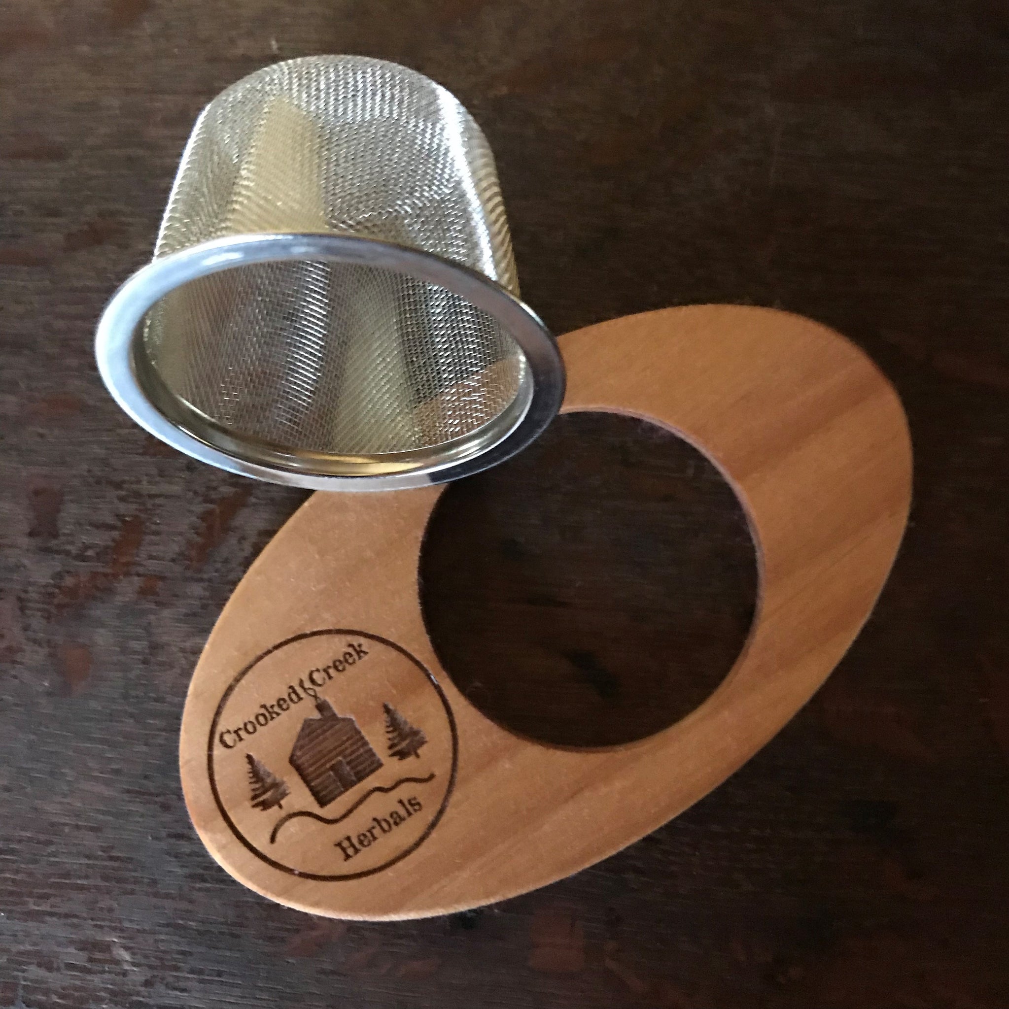 Logo Tea Basket
